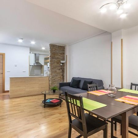 Apartamento Junto Al Guggenheim Con Parking Gratuito Bilbao Exterior foto